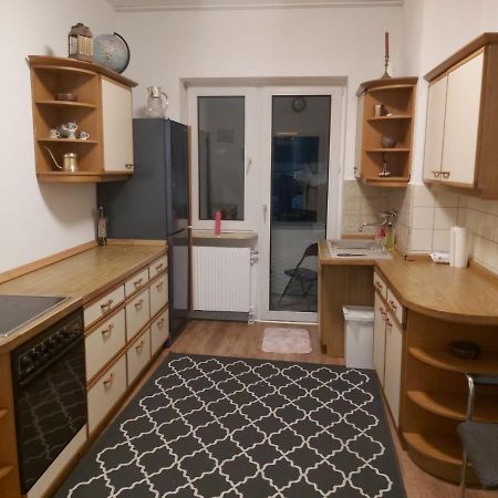 1 Zimmerwohnung Mit Kueche, Balkon Und Badezimmer In Duesseldorf Apartmen Ngoại thất bức ảnh