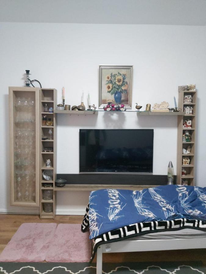 1 Zimmerwohnung Mit Kueche, Balkon Und Badezimmer In Duesseldorf Apartmen Ngoại thất bức ảnh