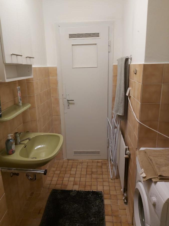1 Zimmerwohnung Mit Kueche, Balkon Und Badezimmer In Duesseldorf Apartmen Ngoại thất bức ảnh