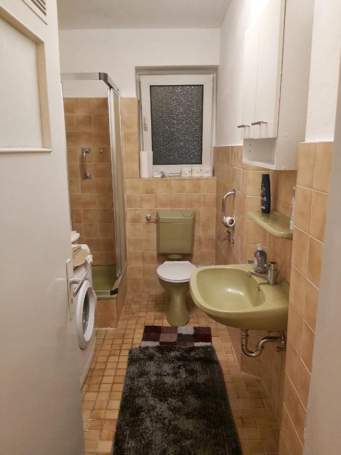 1 Zimmerwohnung Mit Kueche, Balkon Und Badezimmer In Duesseldorf Apartmen Ngoại thất bức ảnh